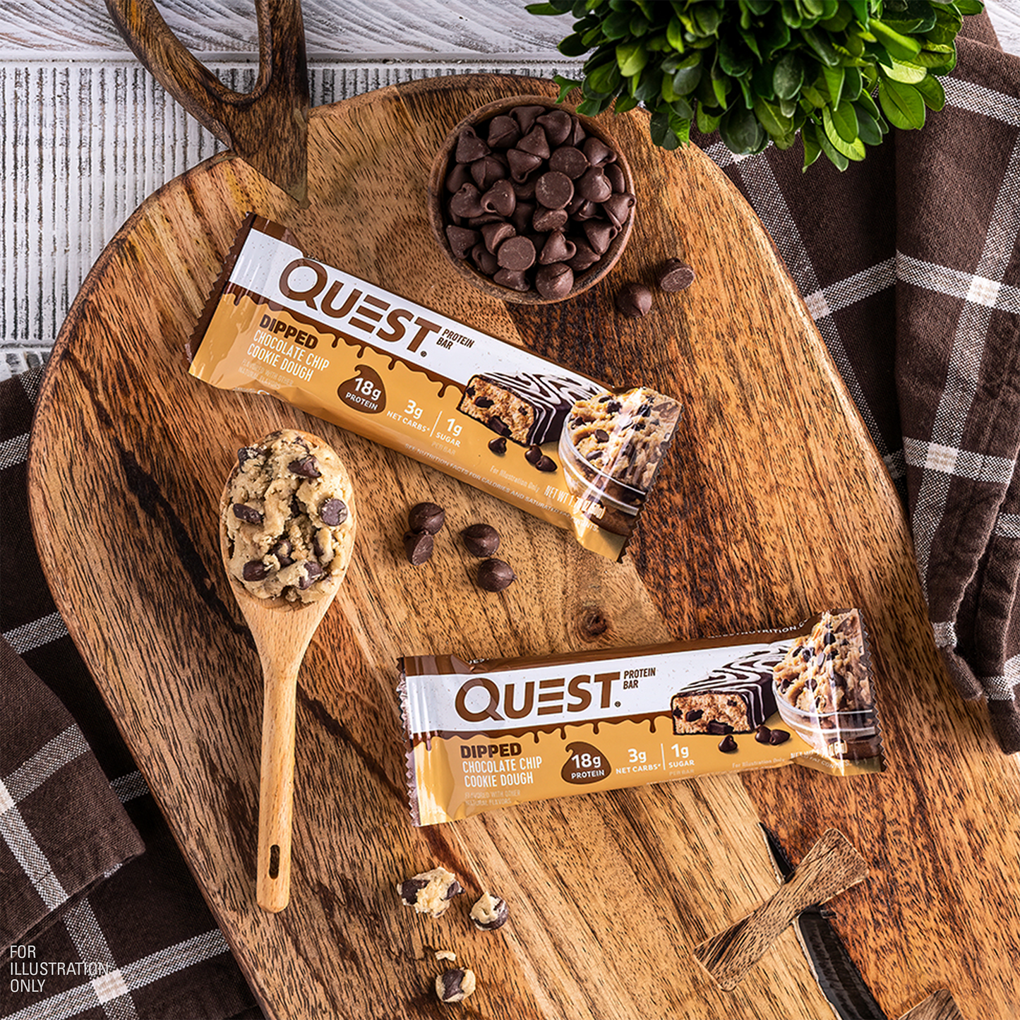 dipped-chocolate-chip-cookie-dough-protein-bar-h9 qst-012268_dipped-chocolate-chip-cookie-dough-protein-bar_6.png