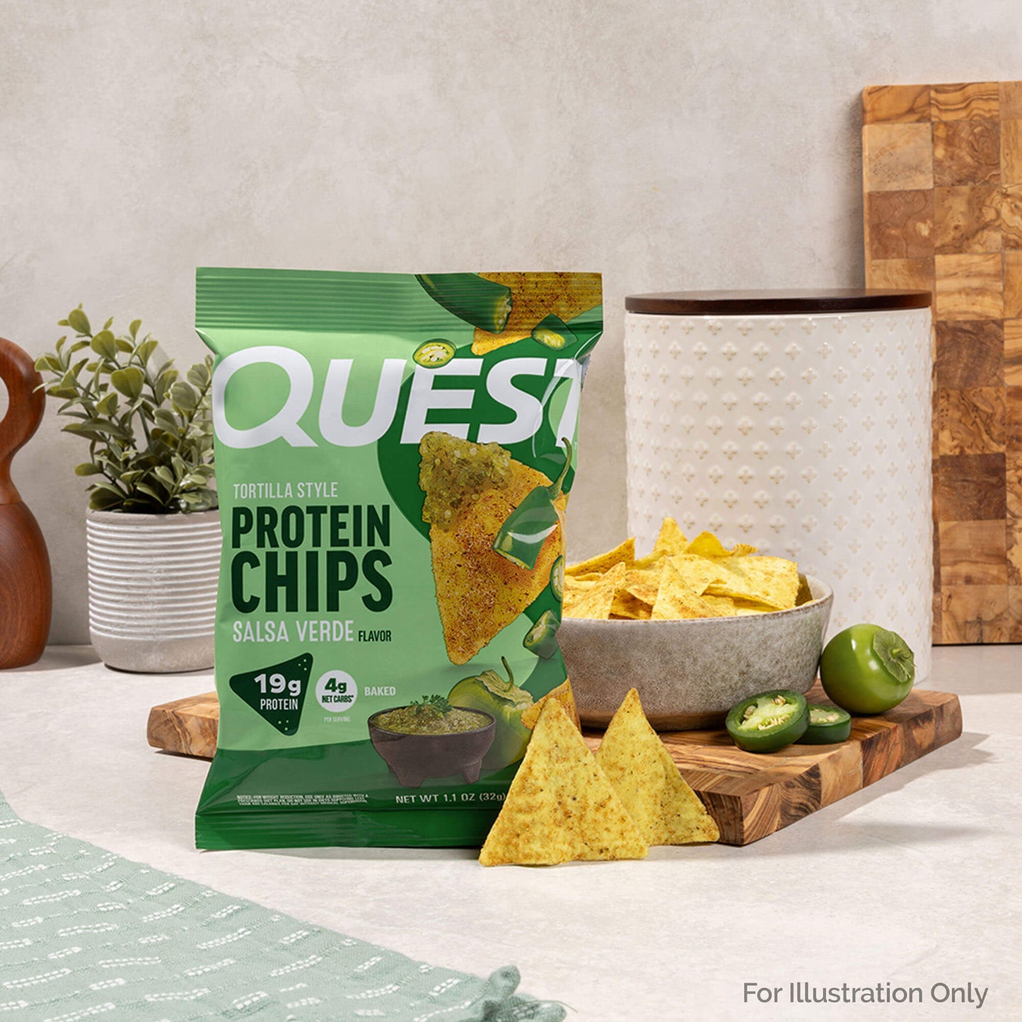salsa-verde-tortilla-style-protein-chips-l4 qst-016419-salsa-verde-tortilla-style-protein-chips_5.jpg